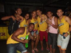 Oktober 10 Anos